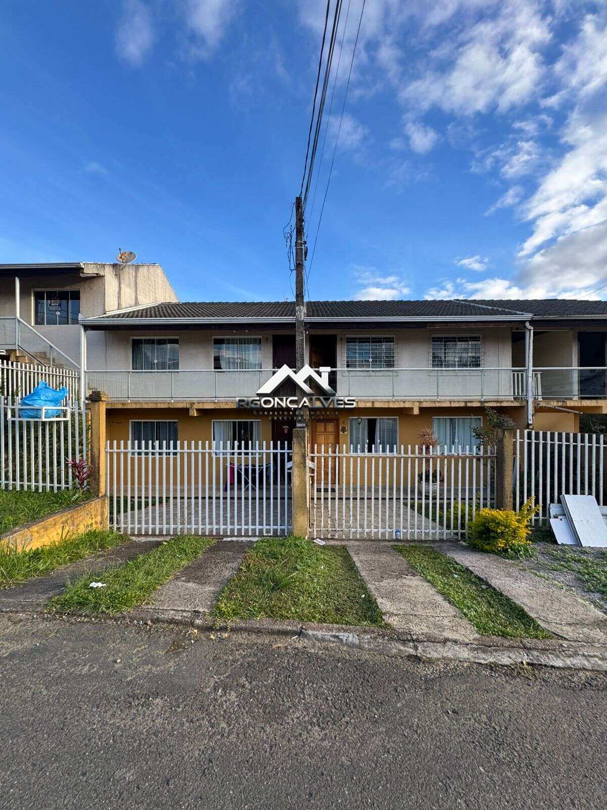 Apartamento à venda em Piraquara, Vila Santa Maria, com 2 quartos, 60m²