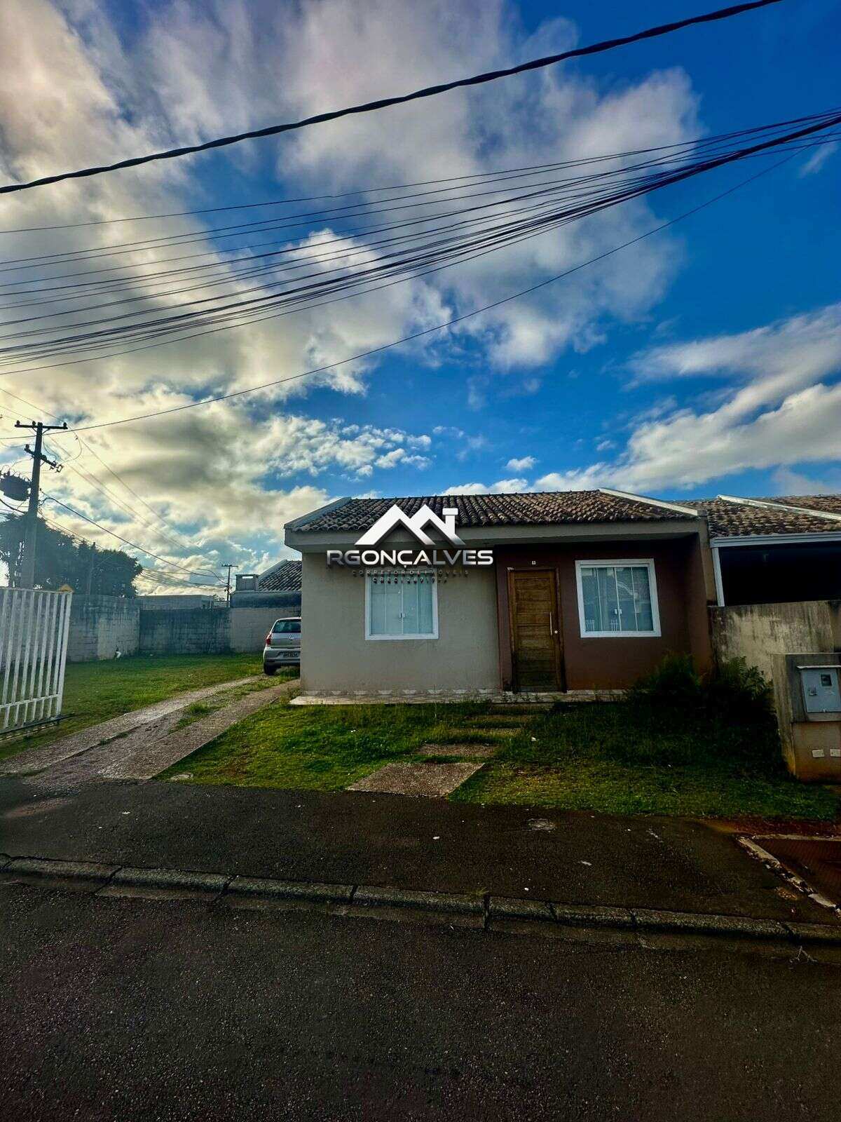 Casa à venda em Piraquara, Vila São Tiago, com 3 quartos, 70m²