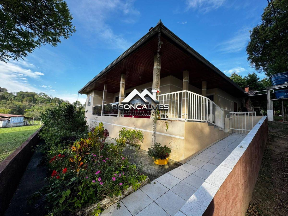Chácara com Lago, Estrutura Completa e Potencial Rural – Ximbuva, Agudos do Sul